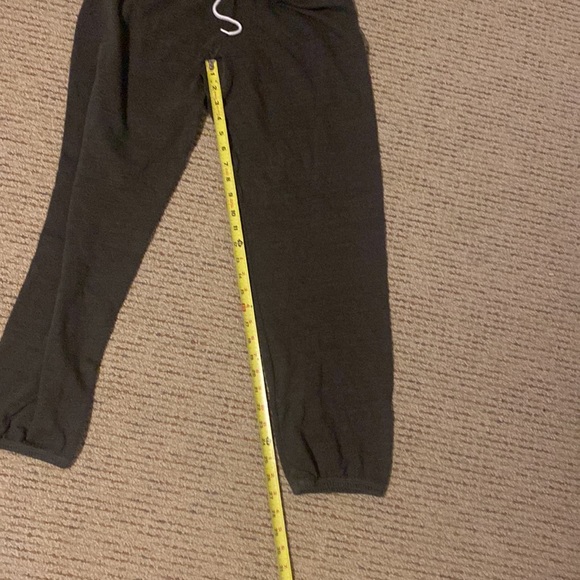 Monrow Sweatpants - Picture 7 of 9